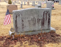Sparks---Galanek-family-monument
